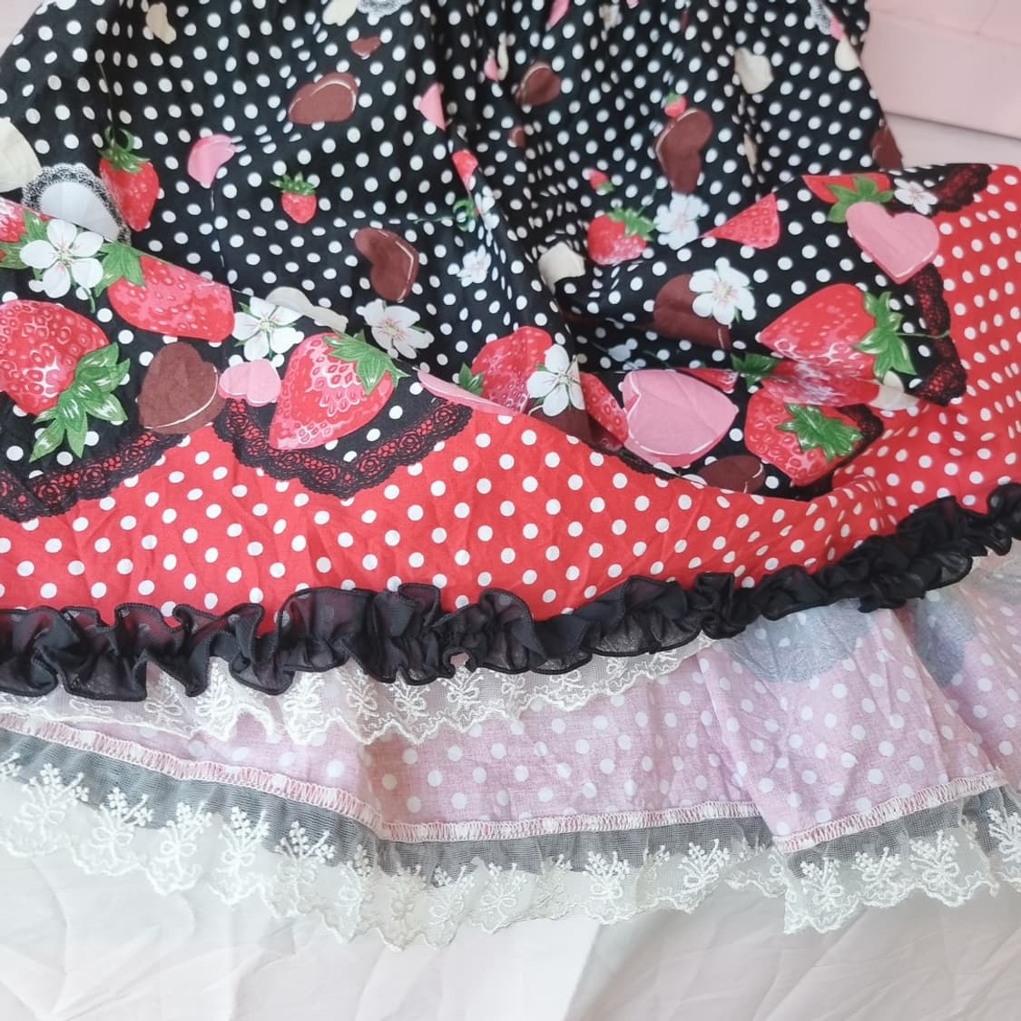 BODYLINE(바디라인) 딸기 초코 도트 로리타 스커트 상품이미지6