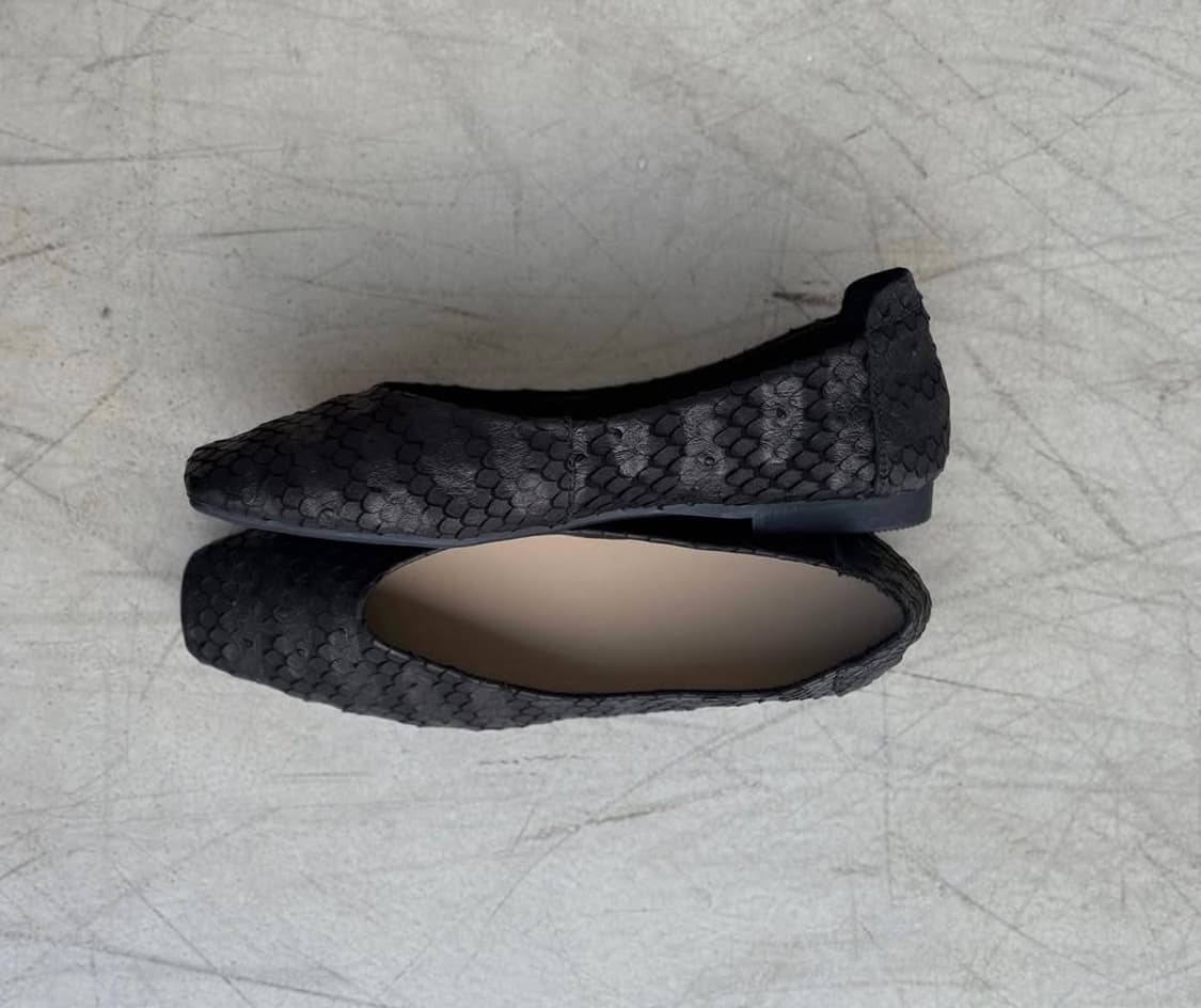 Kyeo scales leather flats 판매 상품이미지1