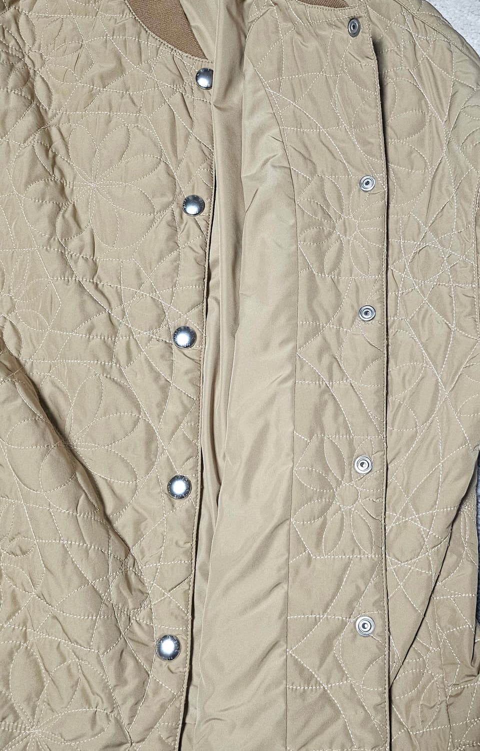 메종키츠네 퀼팅 봄버 자켓 베이지 상품이미지4