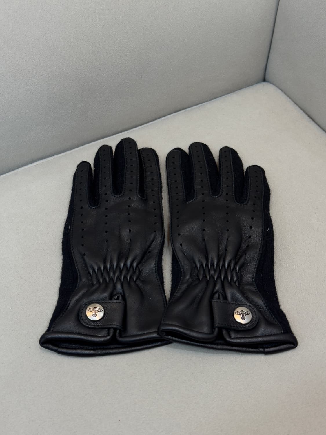 비비안웨스트우드 장갑 판가  상품이미지1