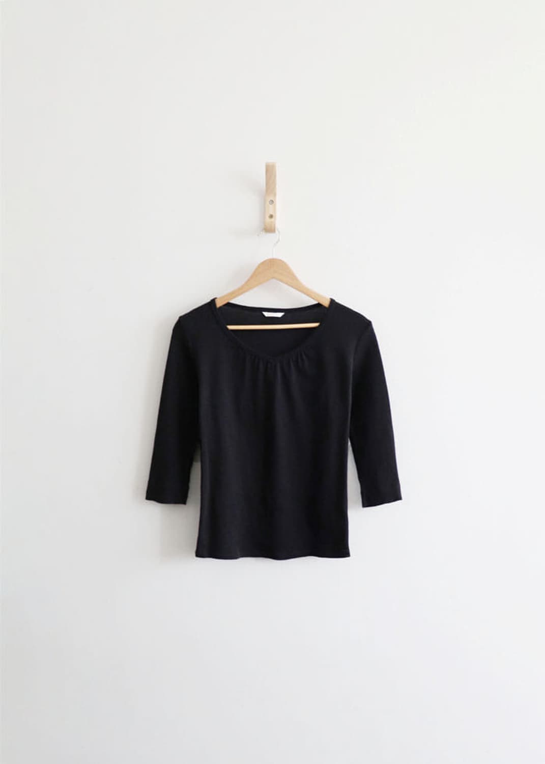 uniqlo jpn v-neck t-shirt 상품이미지4