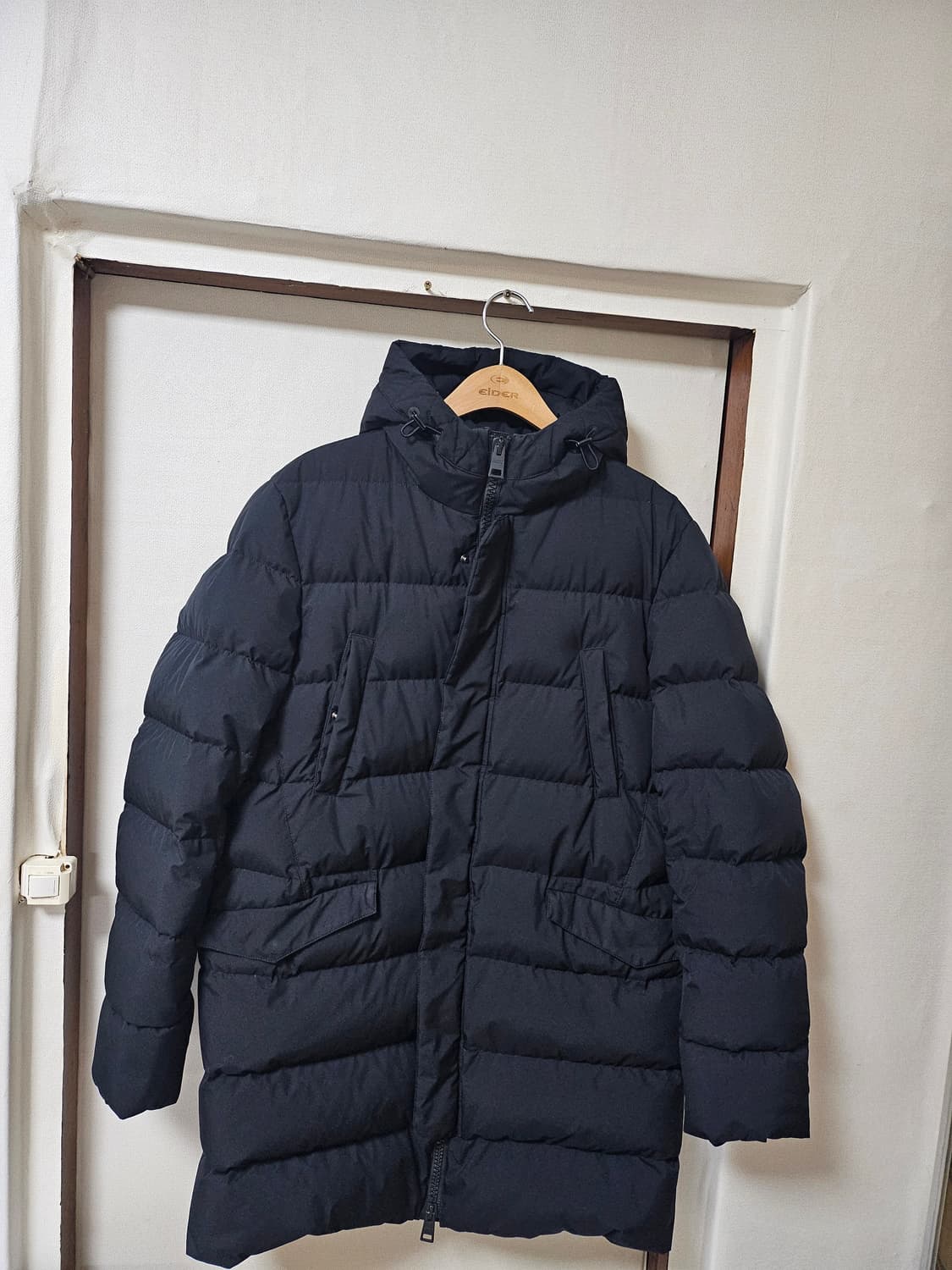 (매장정품)에르노 HERNO 구스남성롱패딩 고어윈드스토퍼 블랙 52 상품이미지1