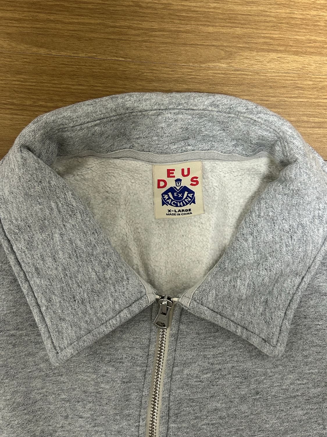 데우스 엑스 마키나 NAVAL ZIP NECK-GREY MARLE XL 상품이미지2