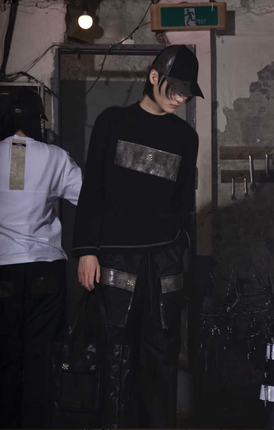 kimmick creviced patchwork long sleeve 상품이미지1