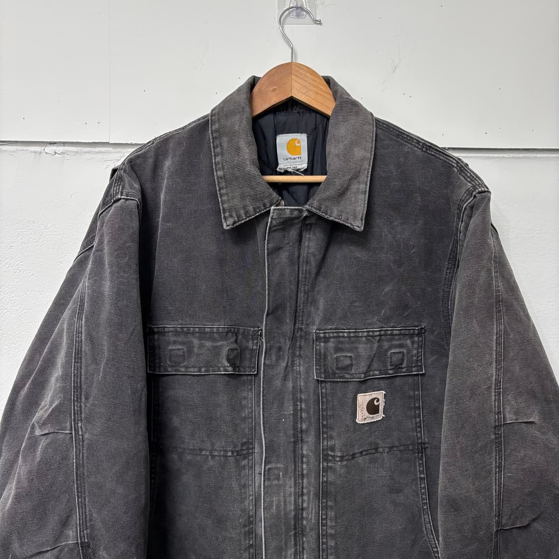 칼하트 C26 샌드스톤 워크자켓 상품이미지2