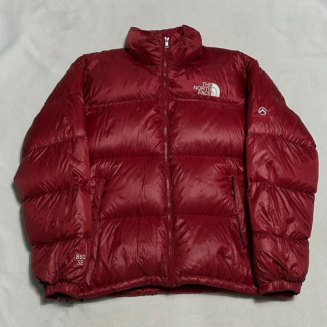 M 노스페이스 써밋 850 SE 레드 유광 구스다운 패딩 상품이미지2