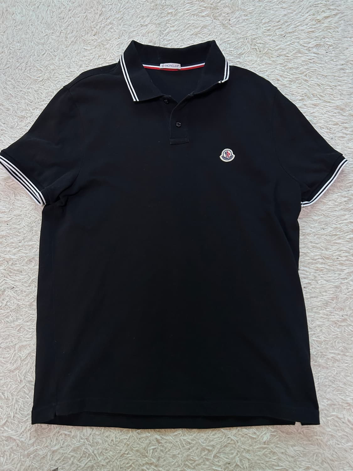 [L] 몽클레어 카라 반팔티 블랙 상품이미지1