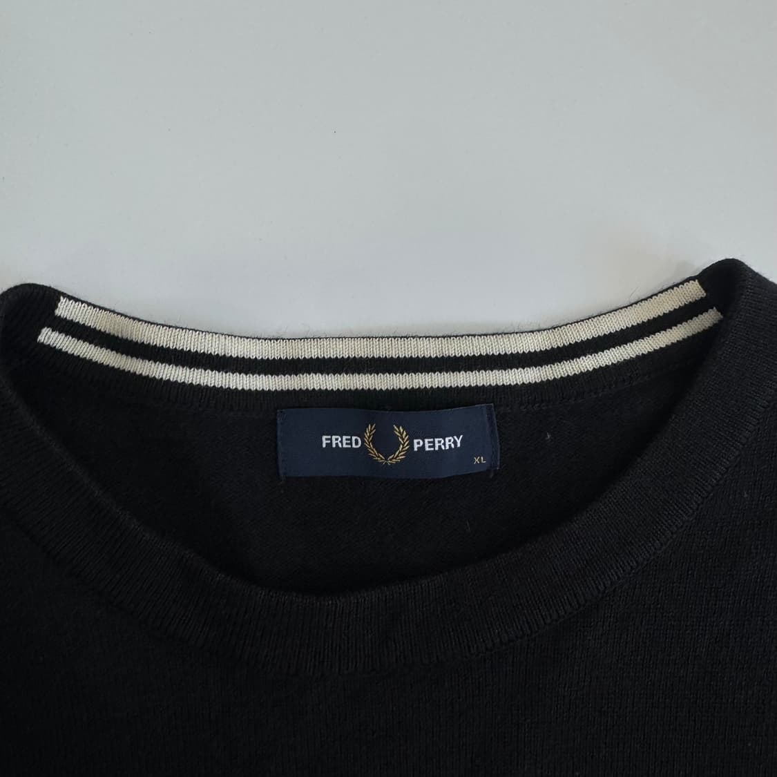 Fred Perry 프레드페리 화이트로고 블랙 니트 상품이미지5