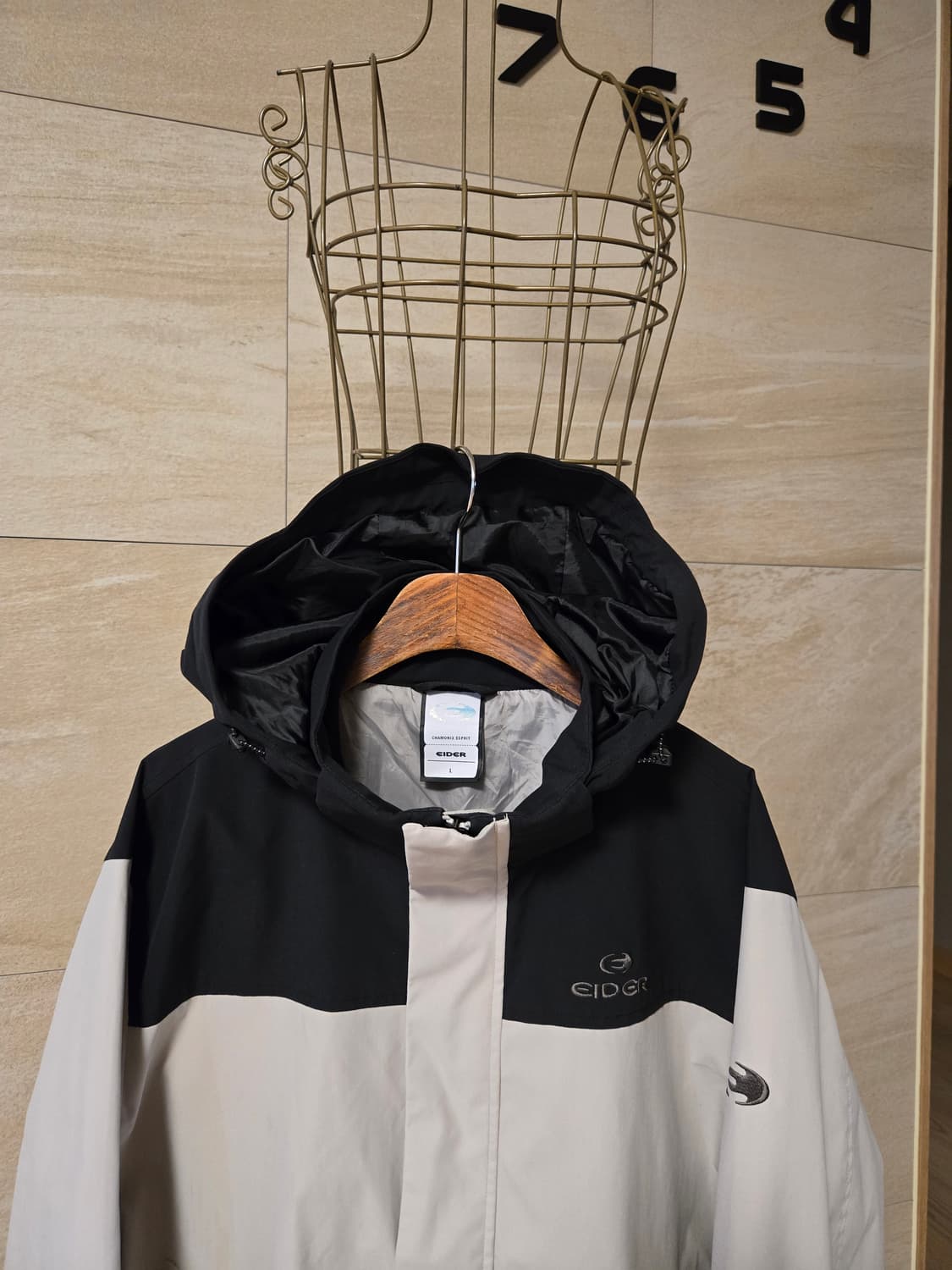 [L/100] 아이더 남성 후드 바람막이 자켓 상품이미지5