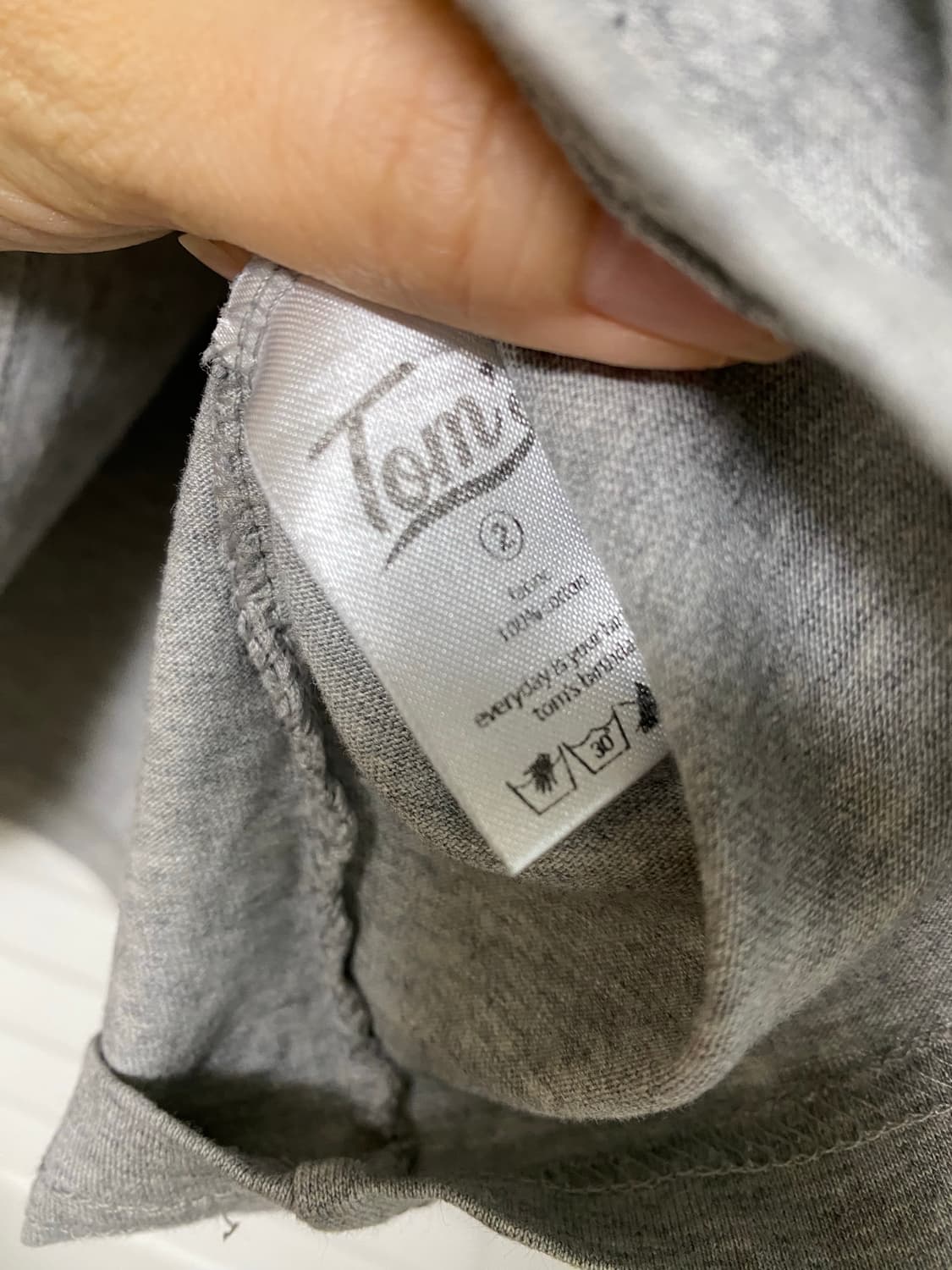 톰스벌스데이 러브미 티셔츠 그레이 2사이즈 상품이미지4