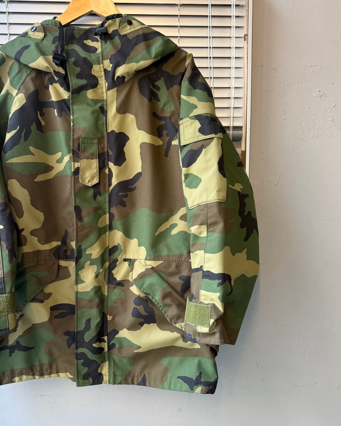 Original US ARMY 1세대 우드랜드 고어텍스 파카 상품이미지2