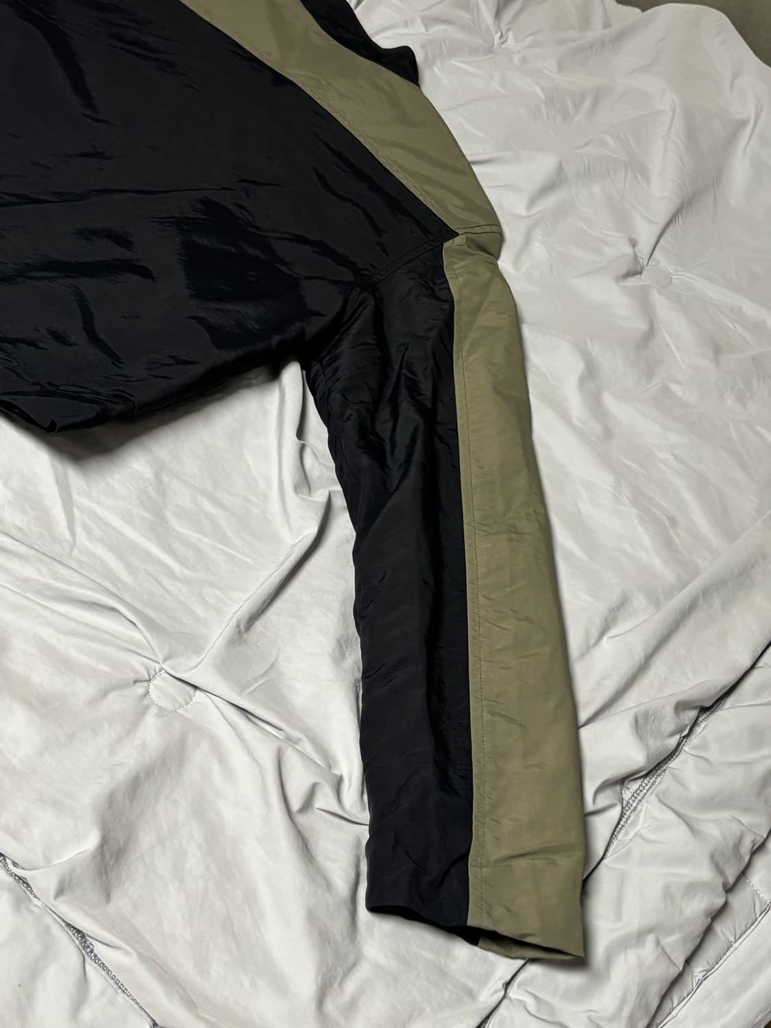 블랙업 버츠 크롭 배색 바이커 자켓 상품이미지6