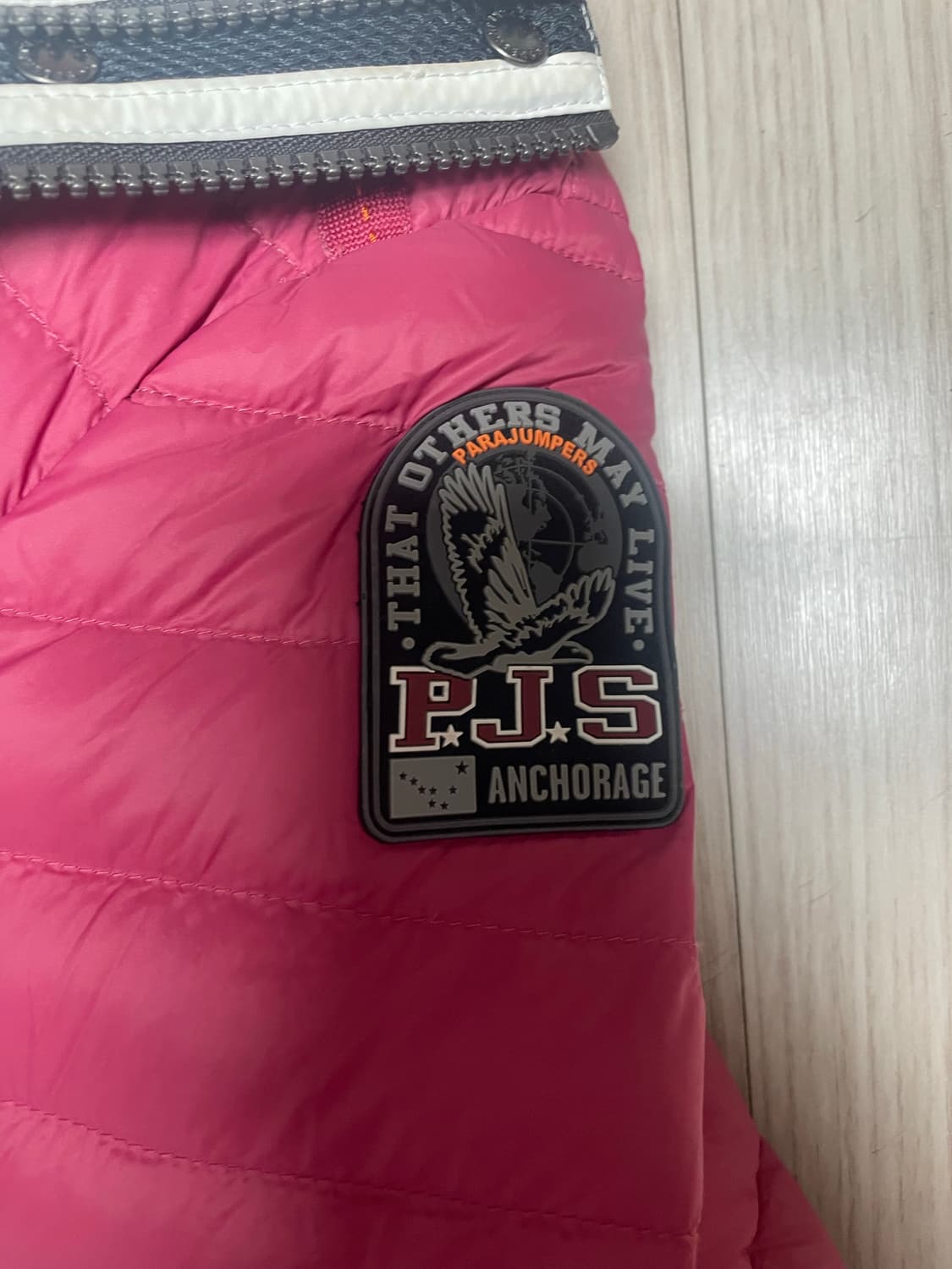 한글택 파라점퍼스 여성 리버시블 경량패딩 M 상품이미지2