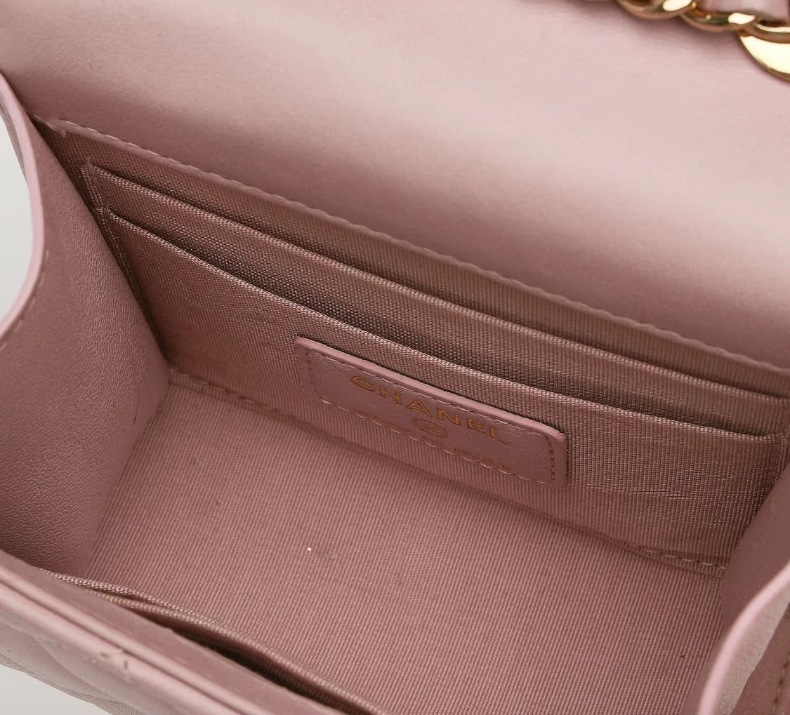 [A급] 샤넬 램스킨 &골드 메탈 체인 백 미니 판매합니다!!! 상품이미지5