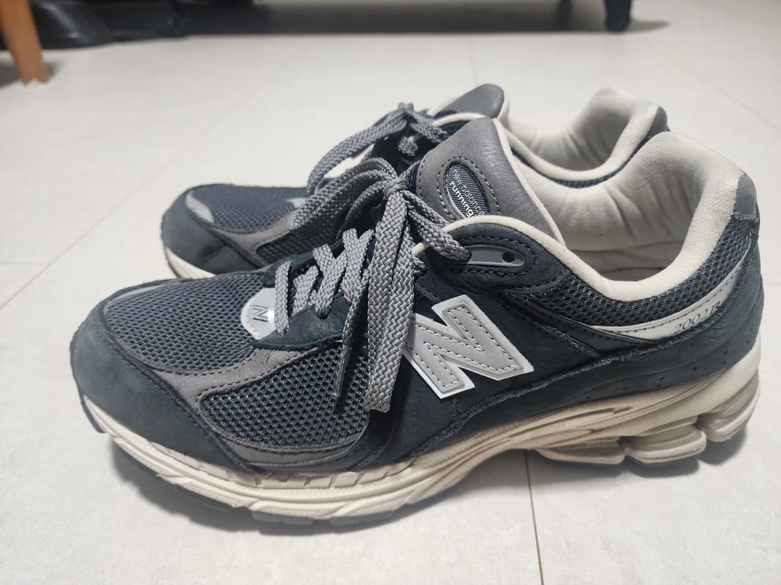 뉴발란스 2002r 프리미엄빈티지 네이비 285 상품이미지1