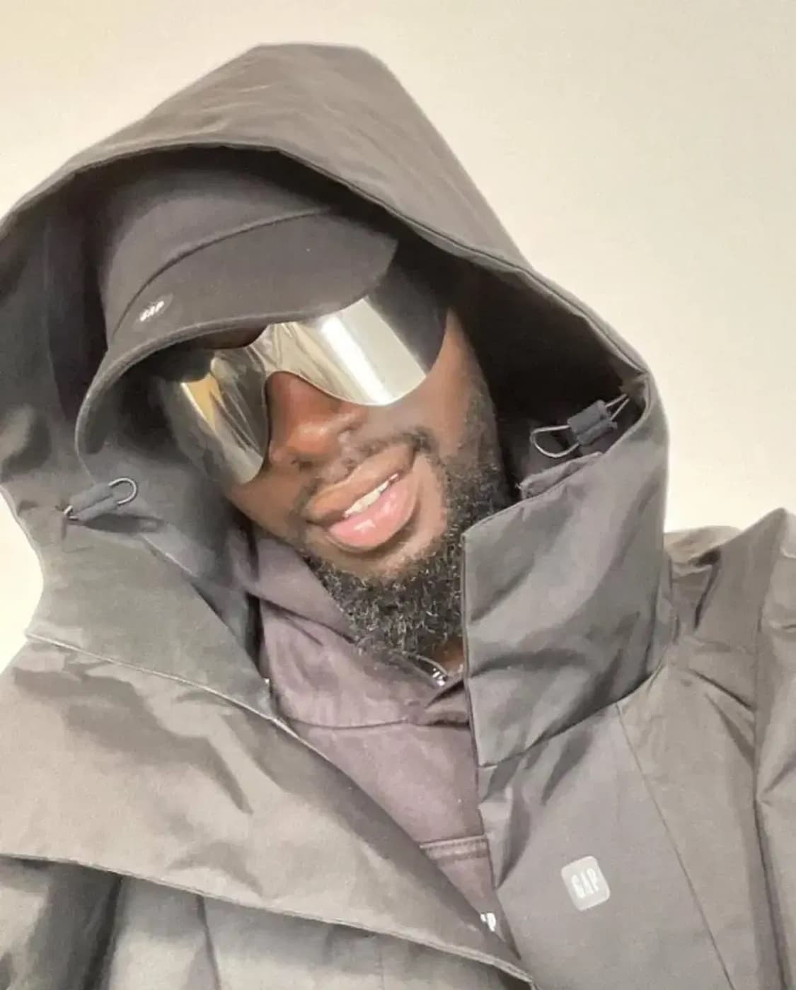 [S] 이지 갭 발렌시아가 티컷 파카 미개봉 상품이미지5