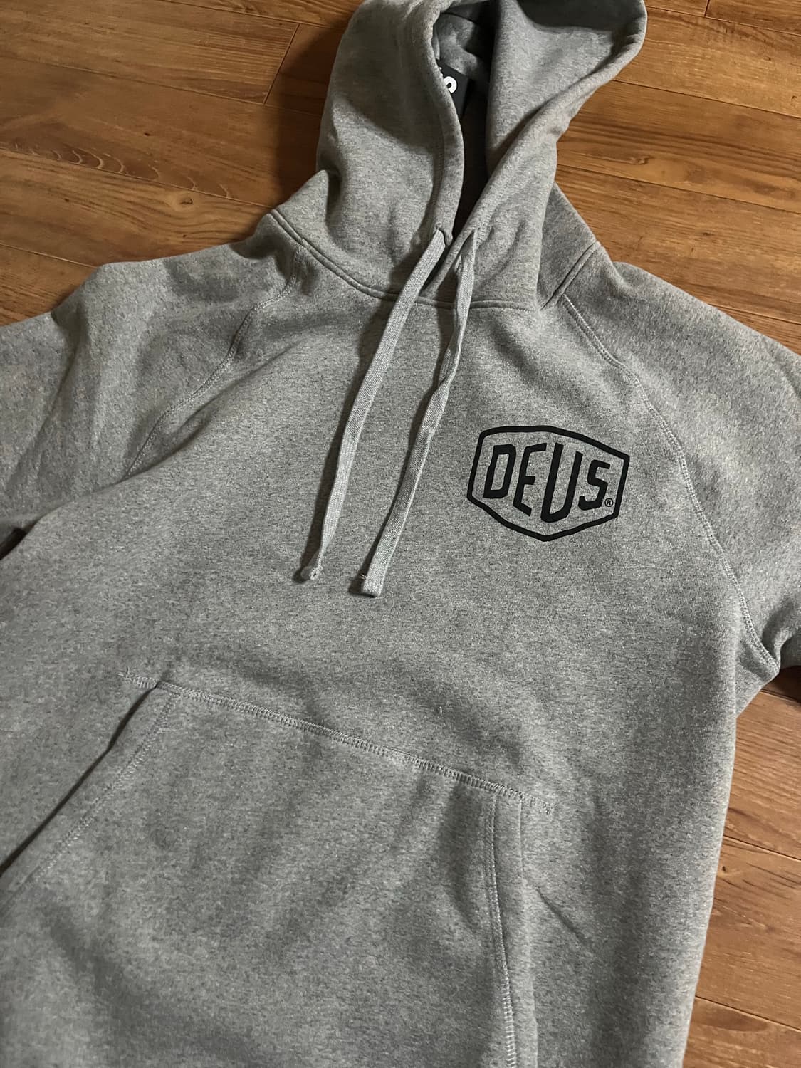 데우스 엑스 마키나 도쿄 아사쿠사 어드레스 후드 그레이 말 상품이미지3