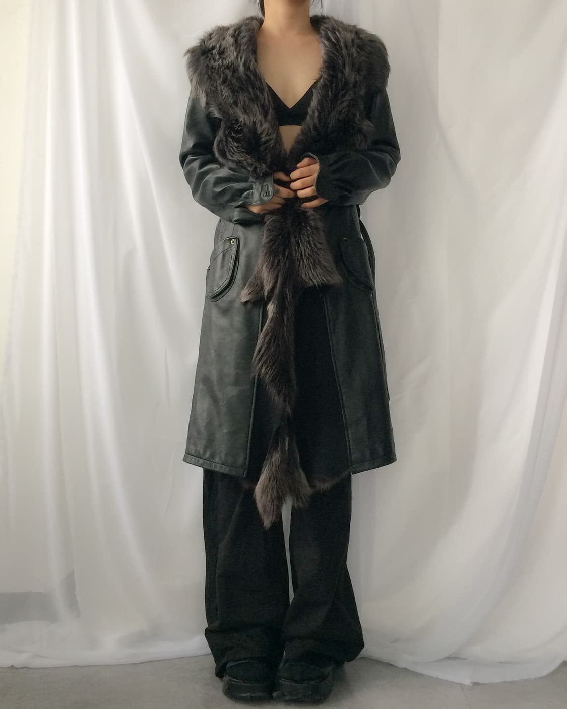 Fur layered drape point belted long leat 상품이미지8