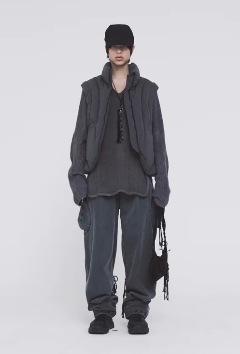 혜인서 패딩 베스트 3사이즈 블랙 상품이미지2