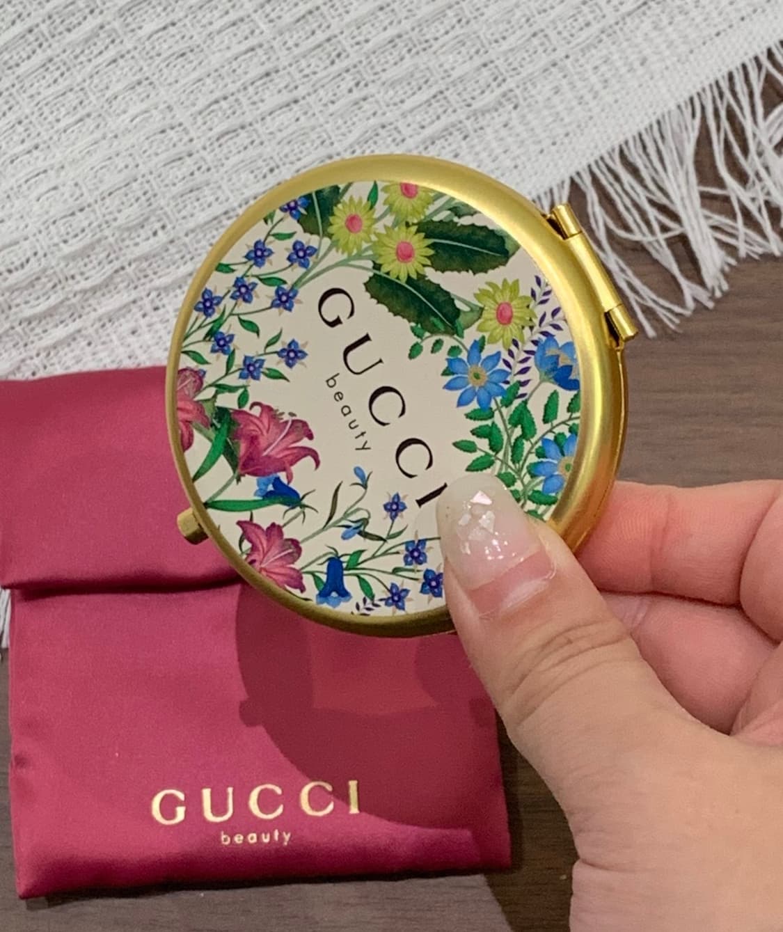 구찌 뷰티 플로라 손거울 파우치 세트 상품이미지3