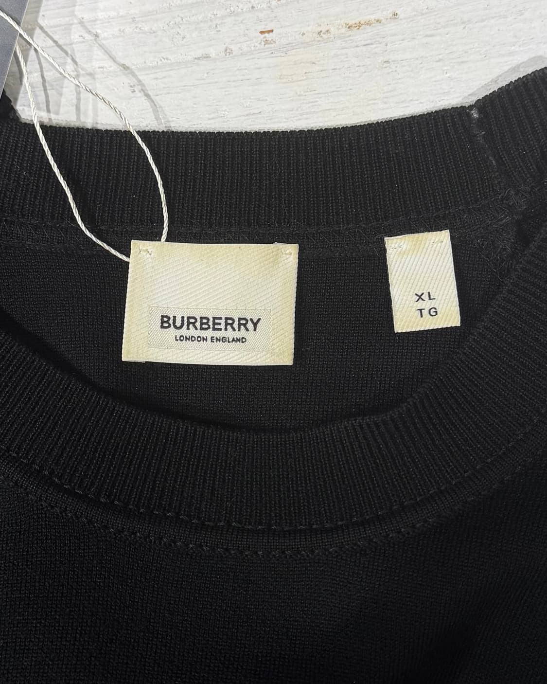 버버리 블랙 호스페리 로고 니트 스웨터 상품이미지8