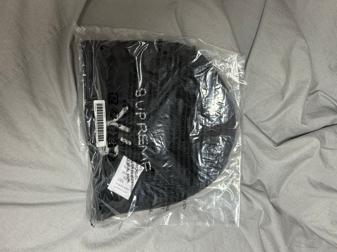 슈프림 y-3 비니 블랙 상품이미지3