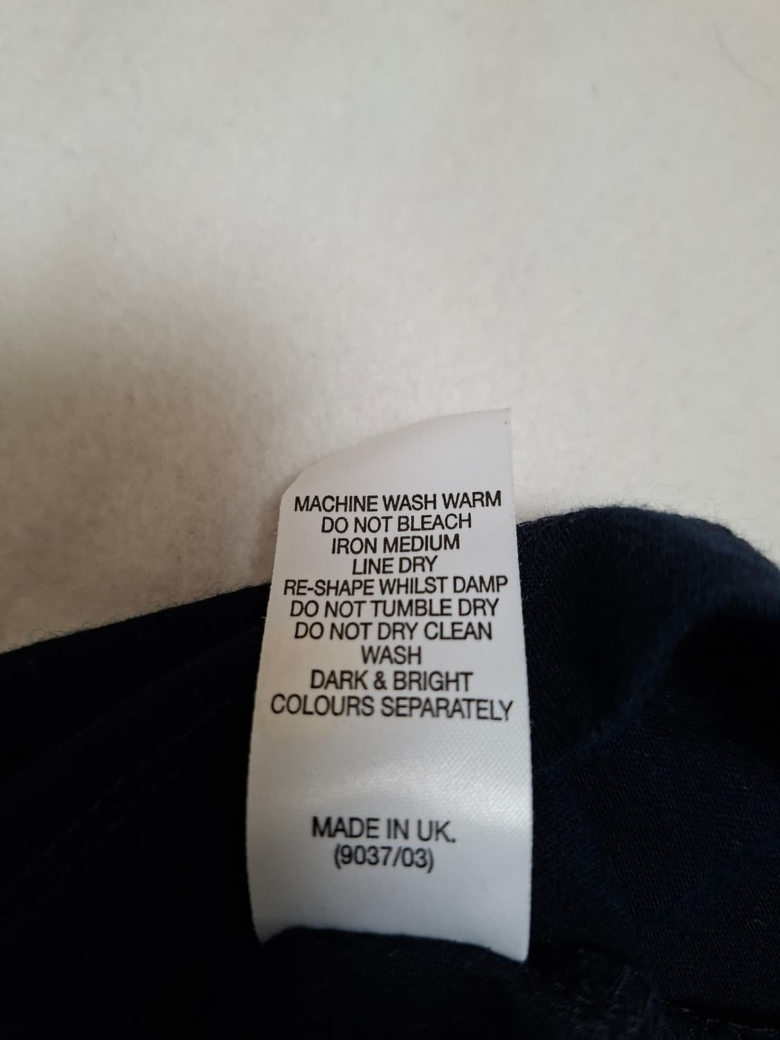 [남성] 버버리 정품 런던 포켓 긴팔티 L사이즈 상품이미지6