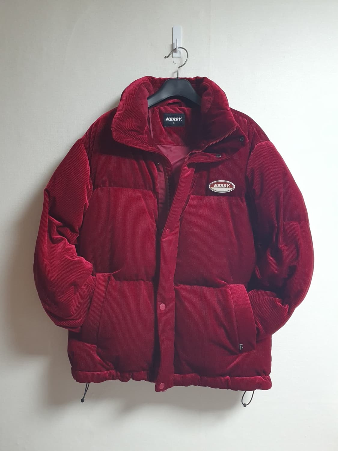 버건디 코듀로이 벨벳 다운 자켓 – 널디 / 숏기장 / S 상품이미지2