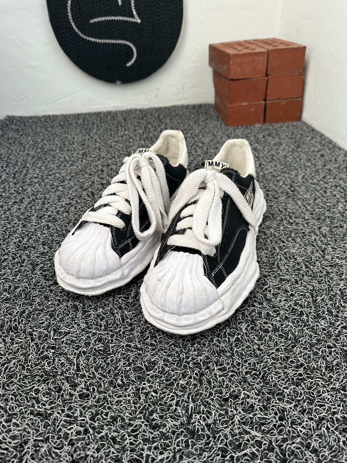 미하라 야스히로 블레이키 스니커즈 블랙 42 / 270 상품이미지1