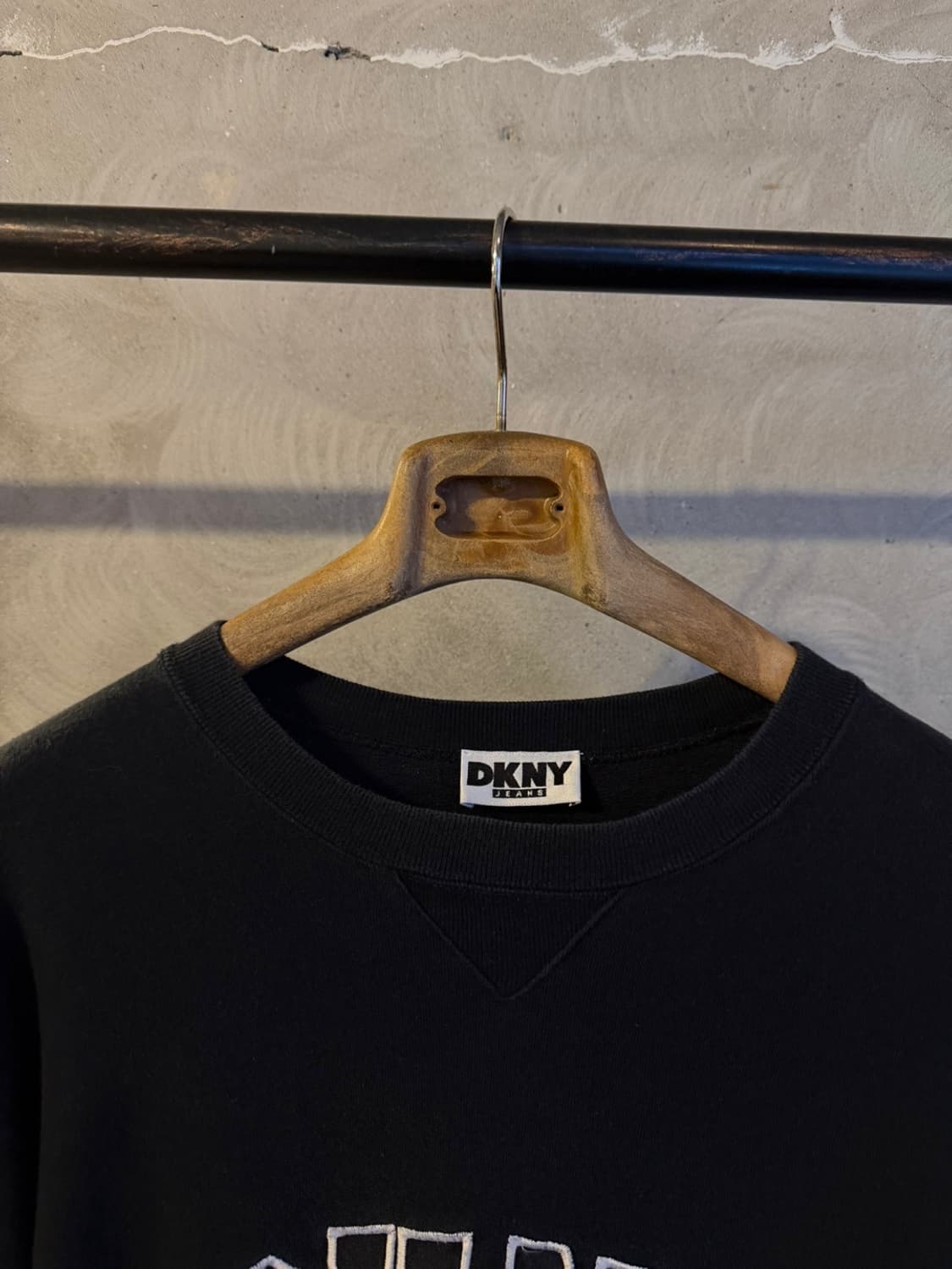 DKNY 그래픽 맨투맨 66~77 상품이미지8