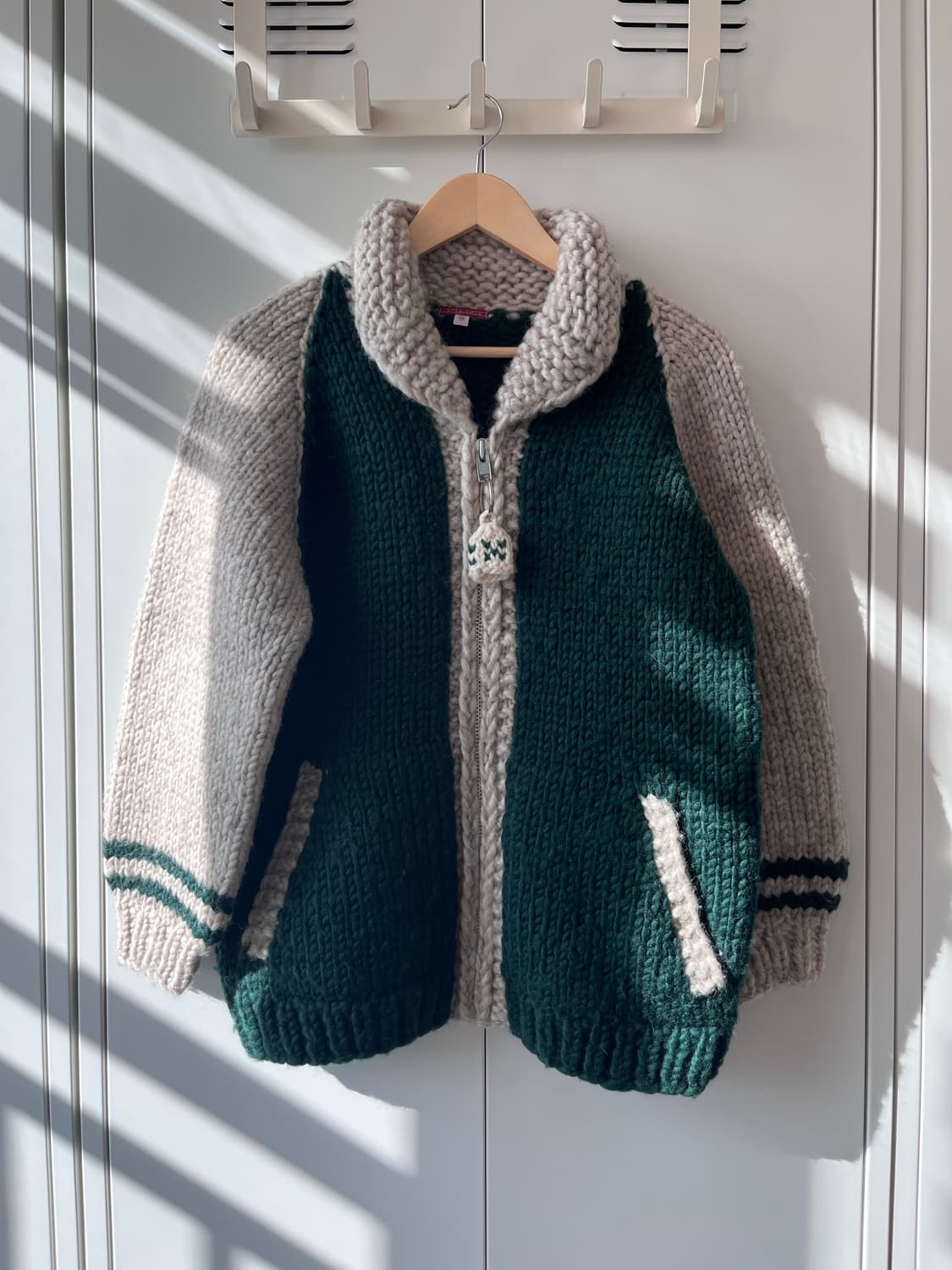 (Rare) 캐나다 종소리 배색 니트 리얼 헤비 코위찬 상품이미지1