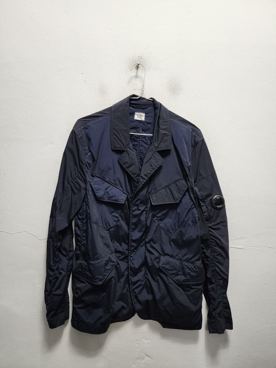 (새상품) CP컴퍼니 나이크라 블레이져 상품이미지1