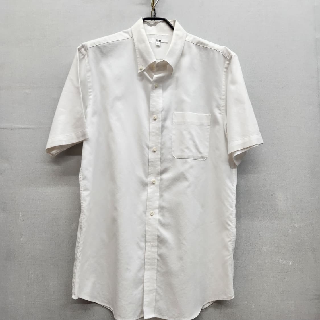 유니클로 원포켓 옥스포드 반팔셔츠 L(M~L) 상품이미지1