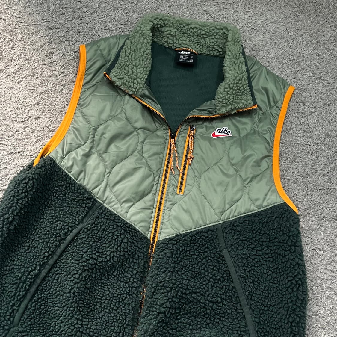 [100-105] 나이키 후리스 조끼 상품이미지1