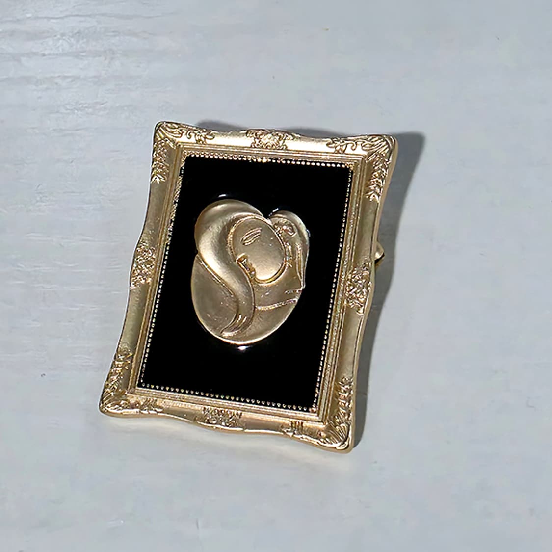 𝒫𝑜𝓇𝓉𝓇𝒶𝒾𝓉  브로치 상품이미지5