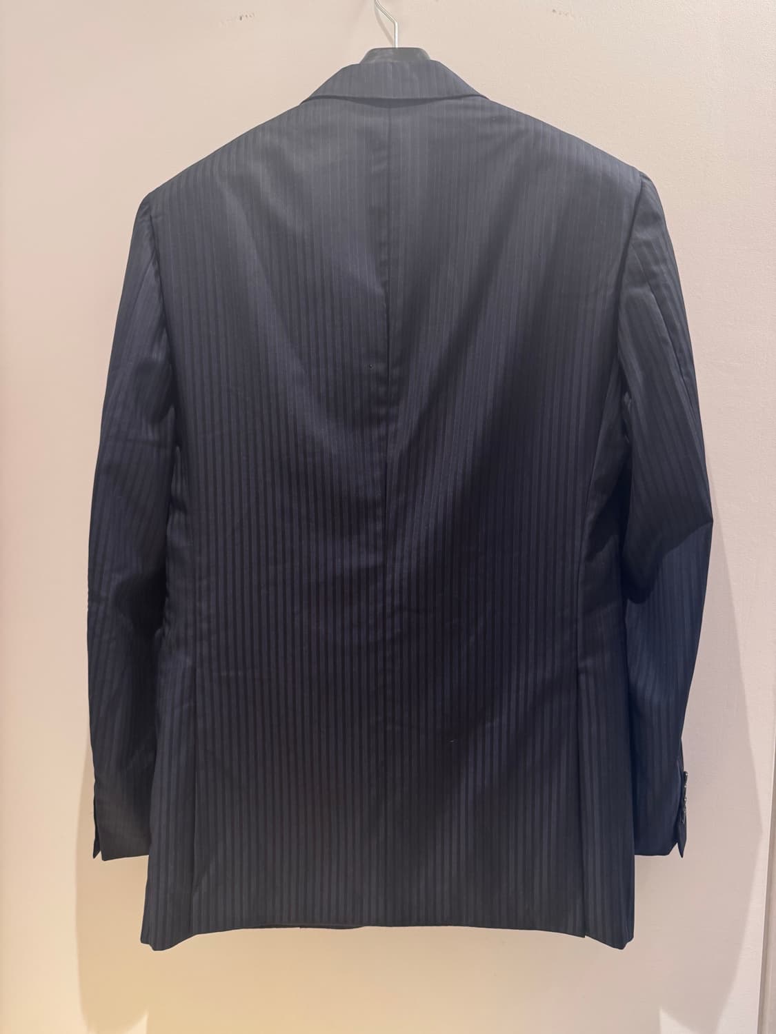 브리오니(Brioni) 네이비 수트 상품이미지2