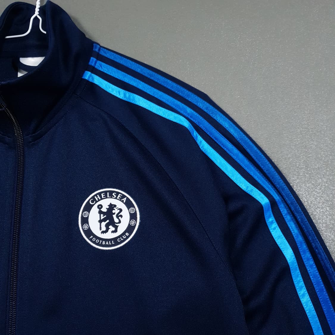 L) 아디다스 대장급 희귀 첼시 삼선 그라데이션 트랙탑 져지 자켓 100 상품이미지3