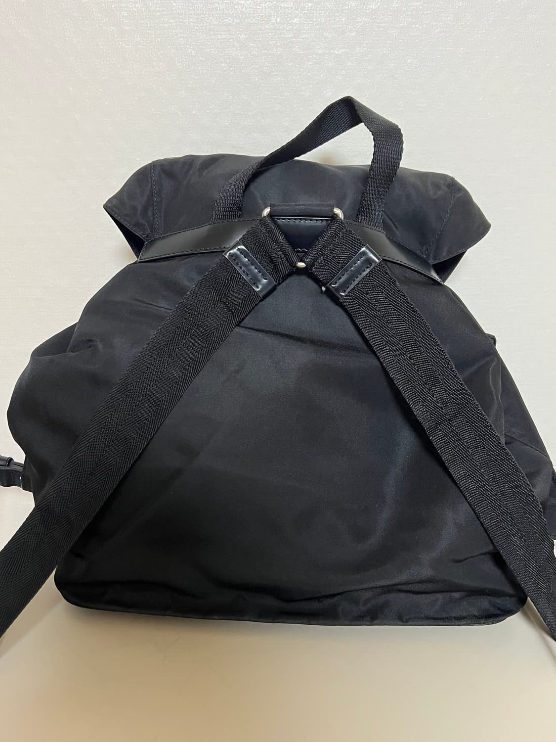 프라다 백팩 미디엄 상품이미지4