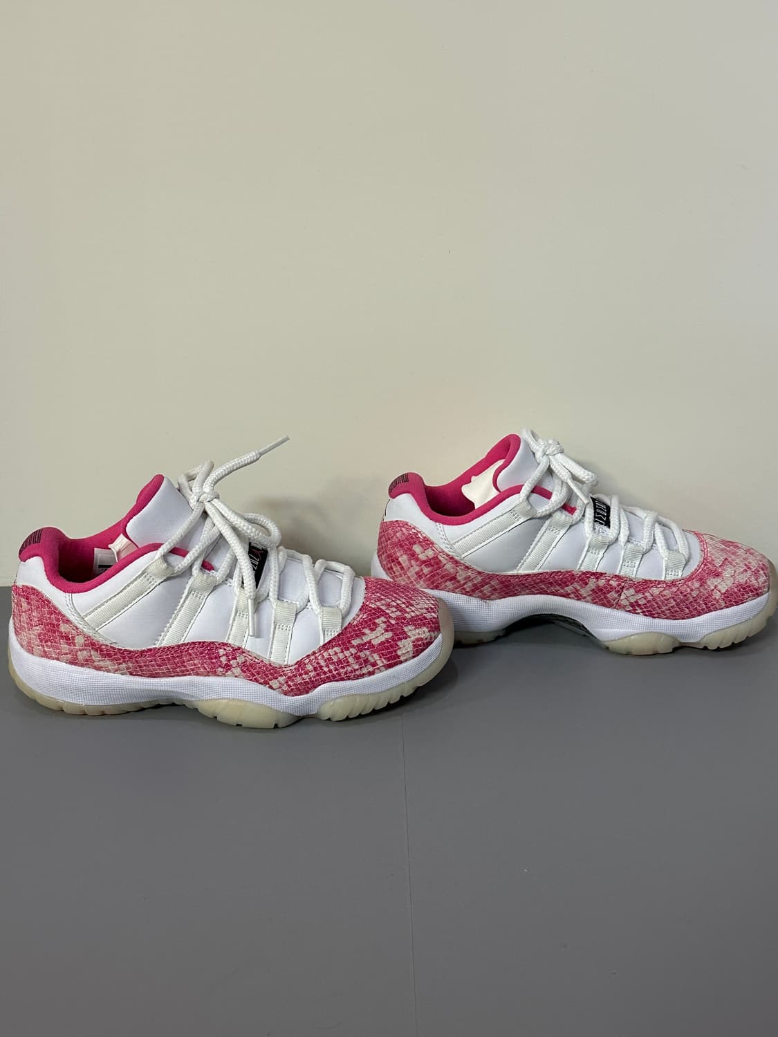 나이키 에어조던11 레트로 로우 운동화 상품이미지4