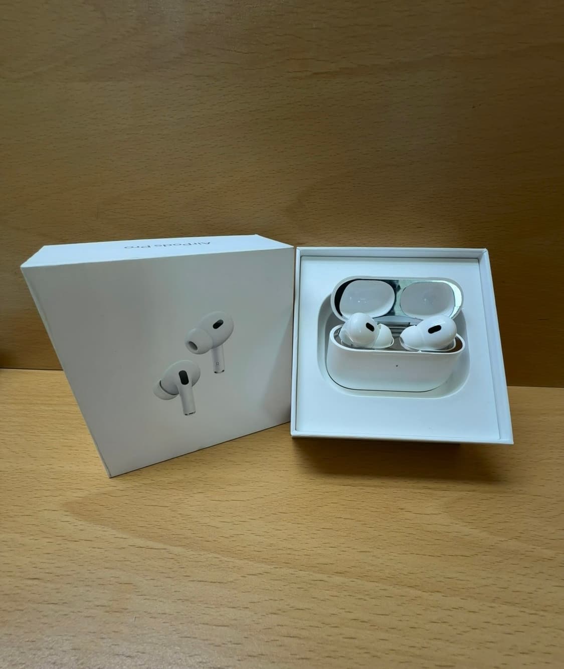 에어팟 프로 2세대 8핀 상품이미지1