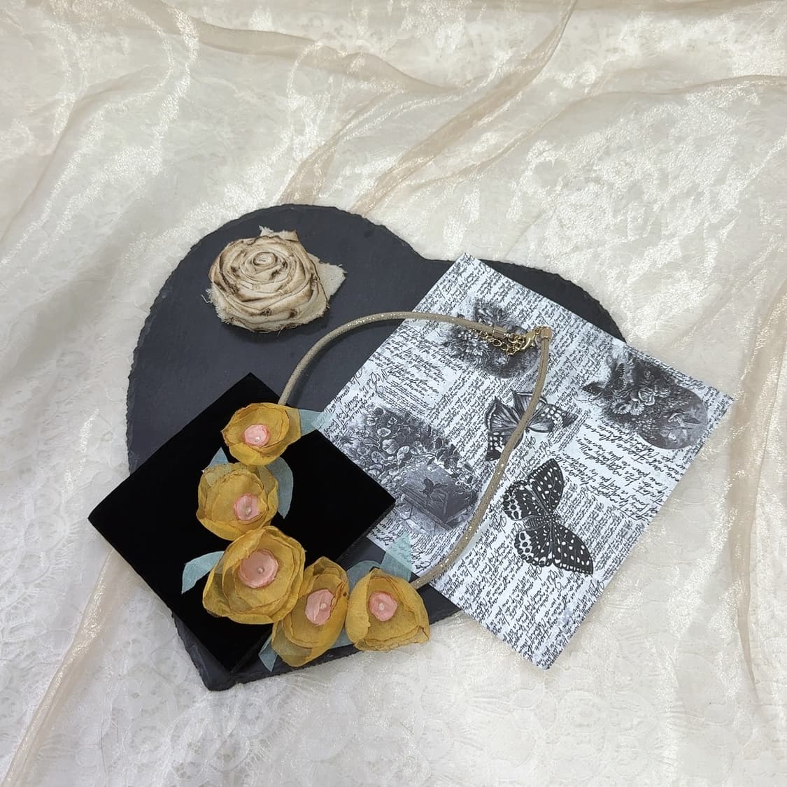 빈티지 망사 꽃 목걸이 상품이미지2