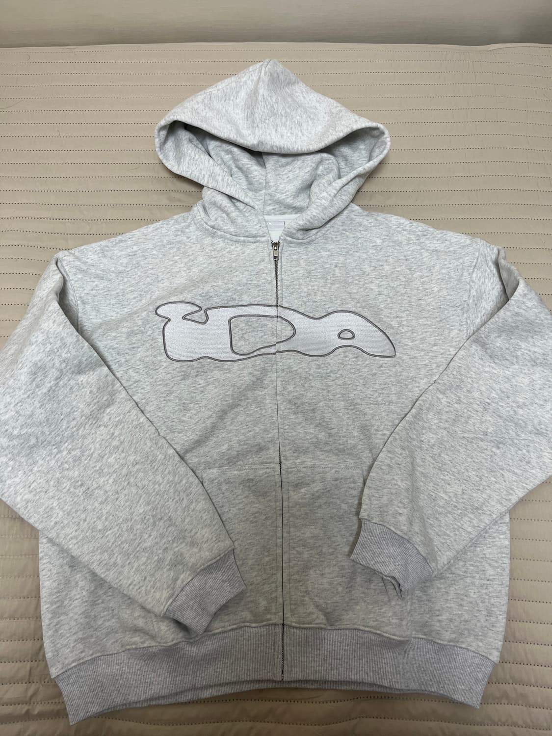 [L] IDA 아이디에이 로고 후드 집업 그레이 새상품 상품이미지4