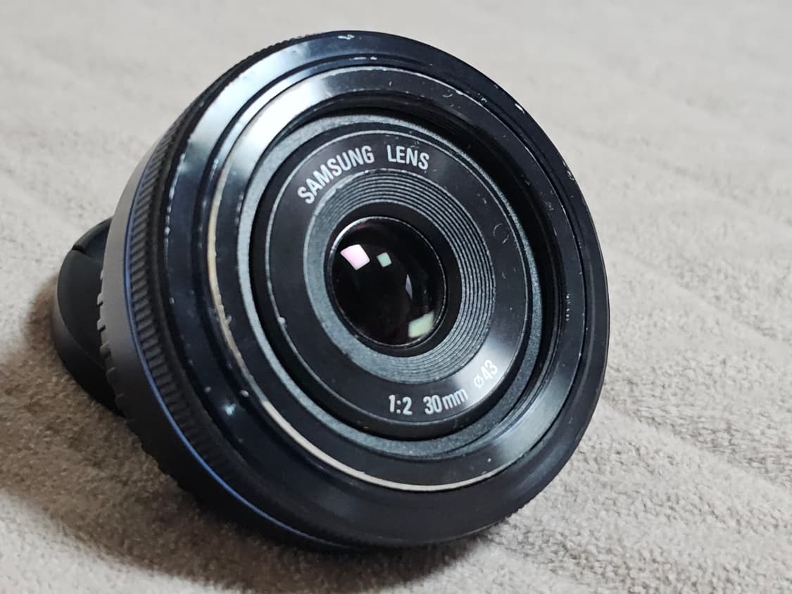 삼성 NX 마운트용 30mm F2 표준 렌즈 상품이미지2