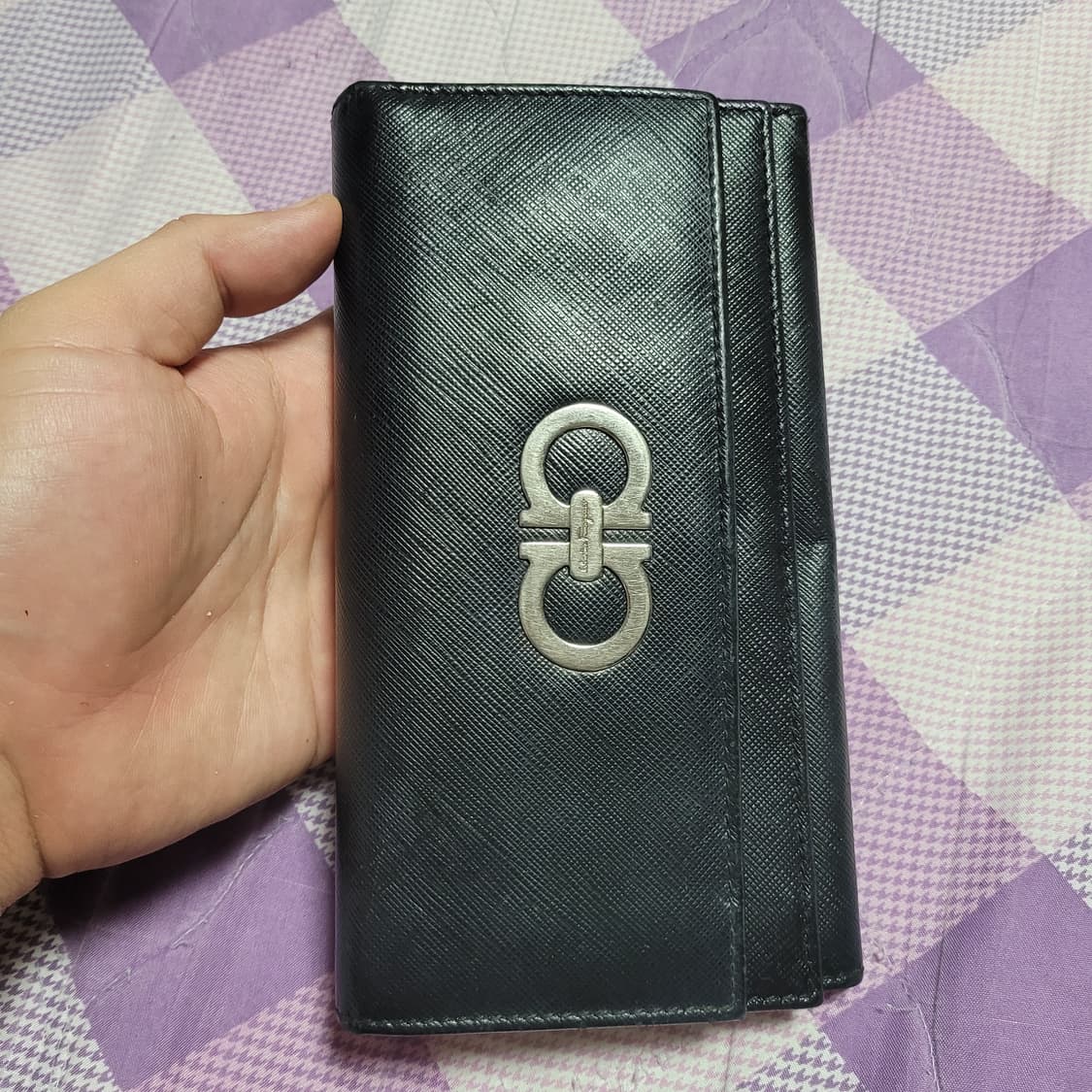 페라가모 여성용 블랙 장지갑 상품이미지3