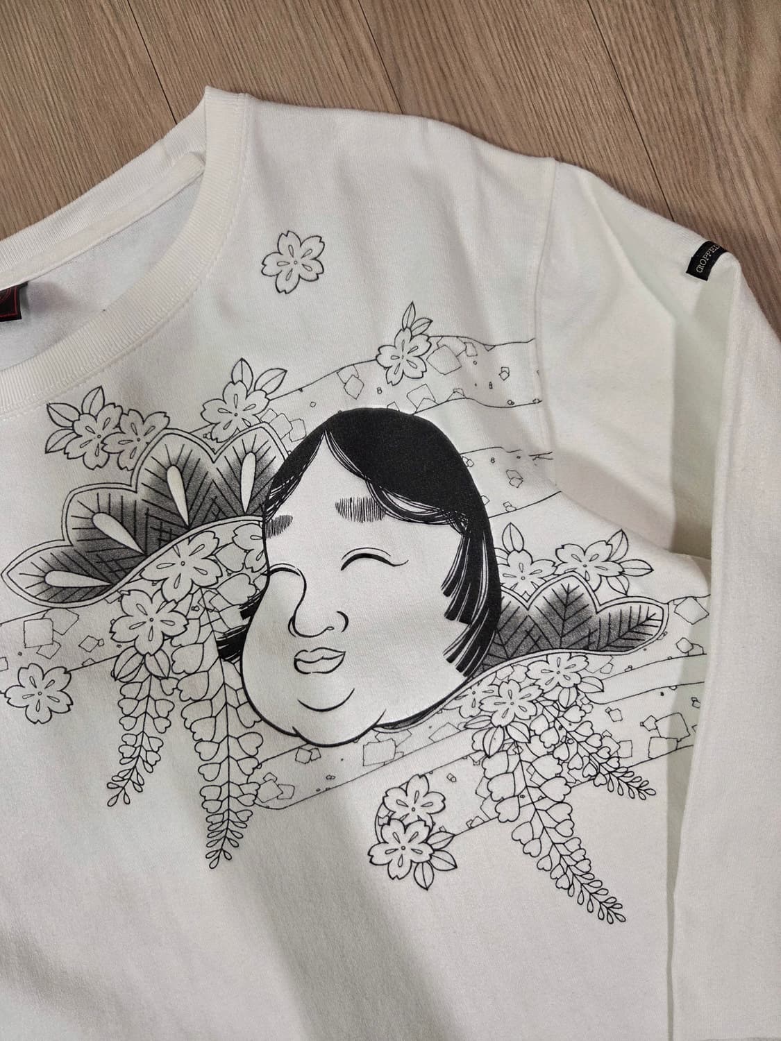 cropped heads 미드 슬리브 라운드 티셔츠 상품이미지4