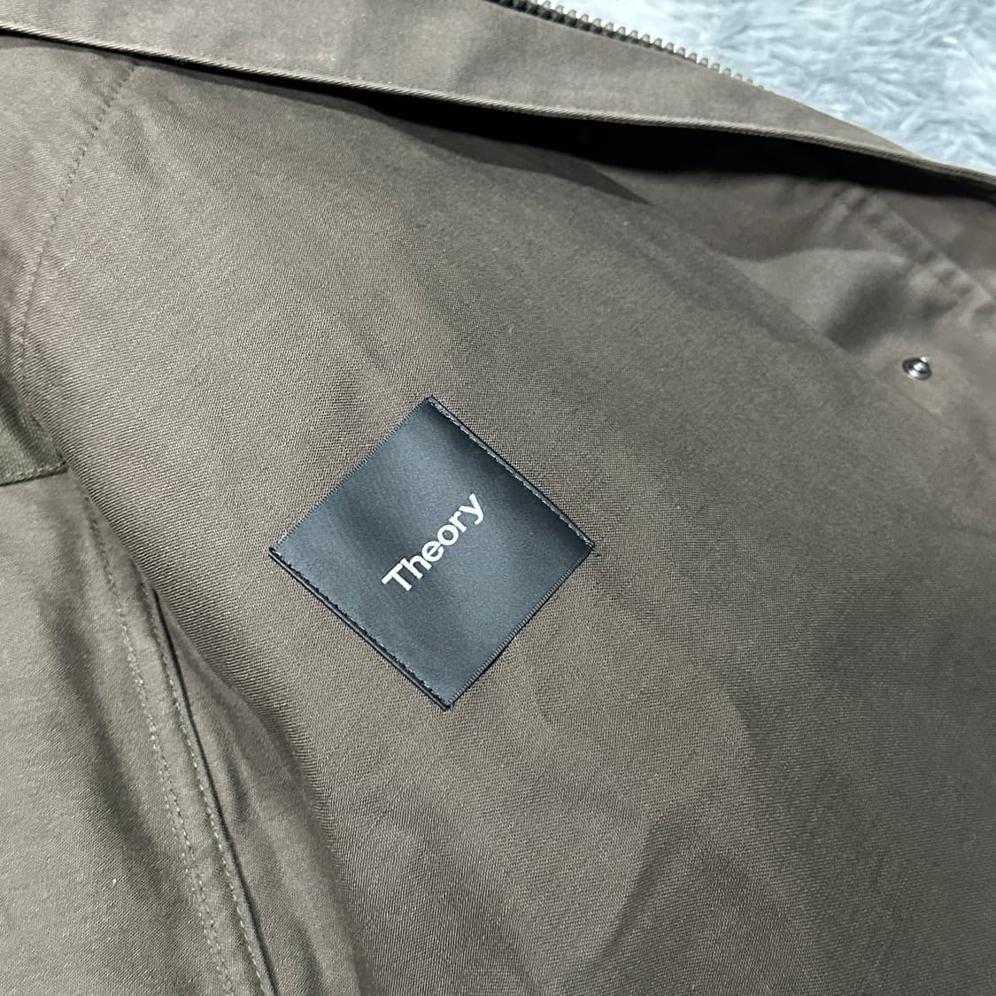 띠어리 매장판 브라은 야상 L 상품이미지4