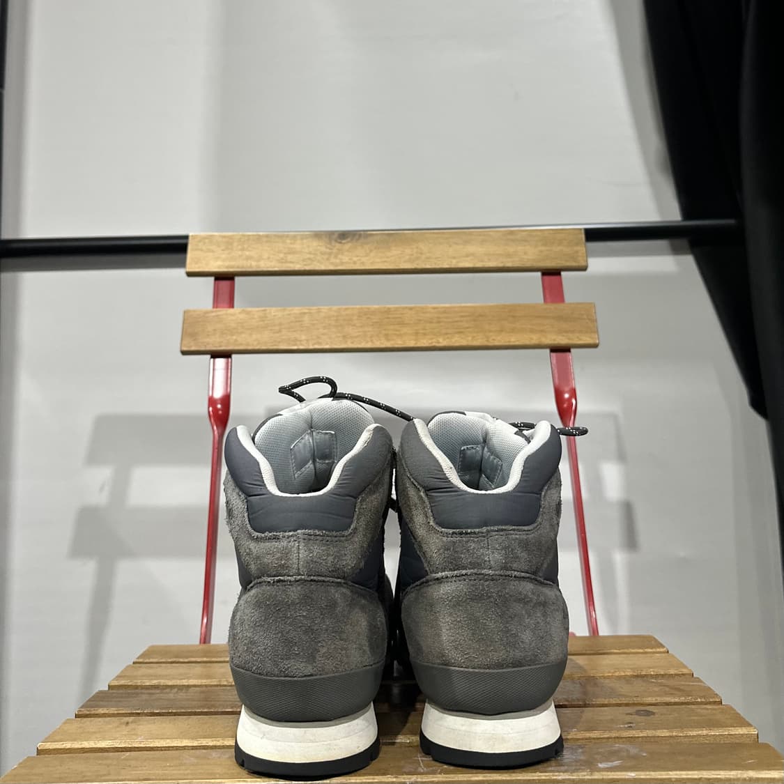 275) 팀버랜드 트레킹화 남성 남자 등산화 그레이 스웨이드 상품이미지4