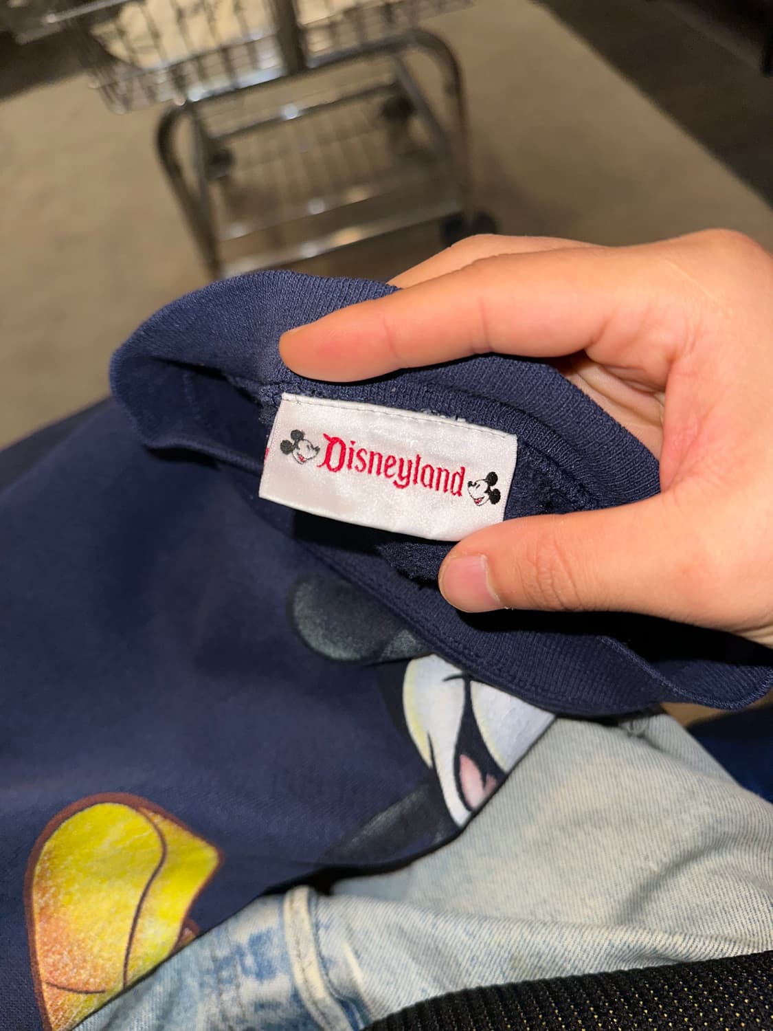 90’s Disney Mickey logo faded sweatshirt 상품이미지9