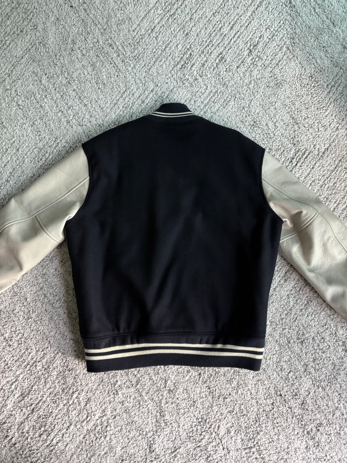 새 상품) 아웃스탠딩 바시티 자켓 상품이미지4