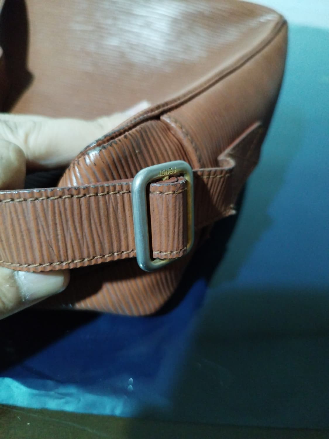 펜디 미니 크로스백 상품이미지7